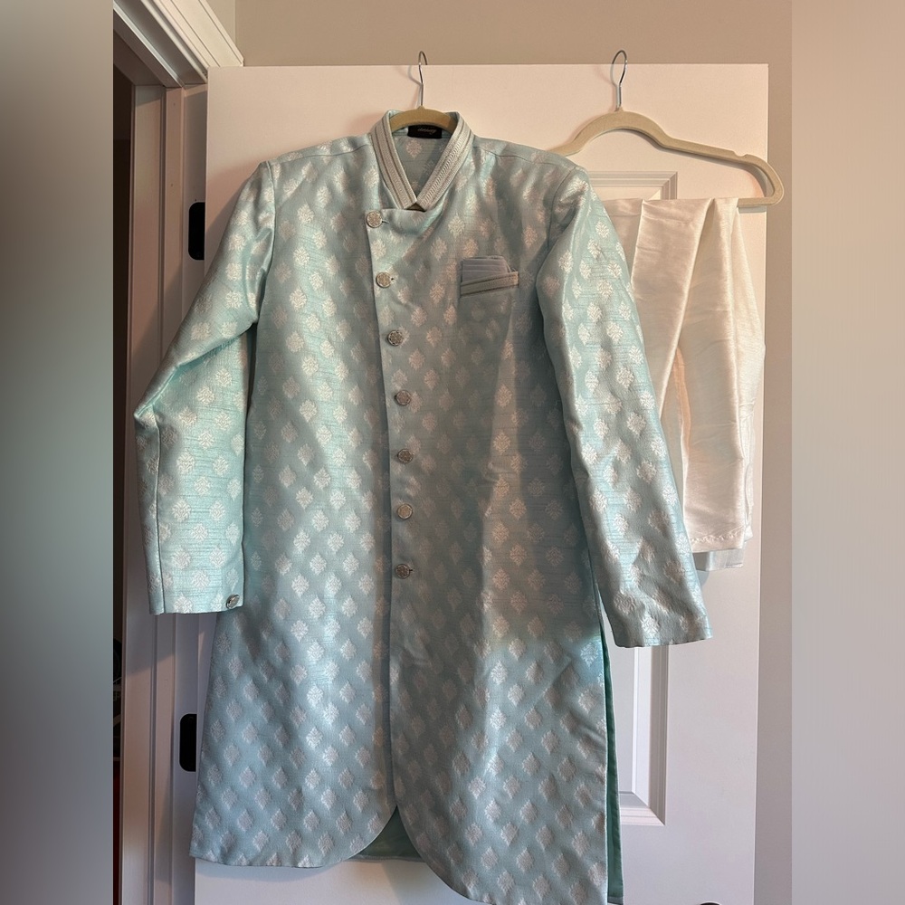 Men’s Sherwani for Indian Wedding